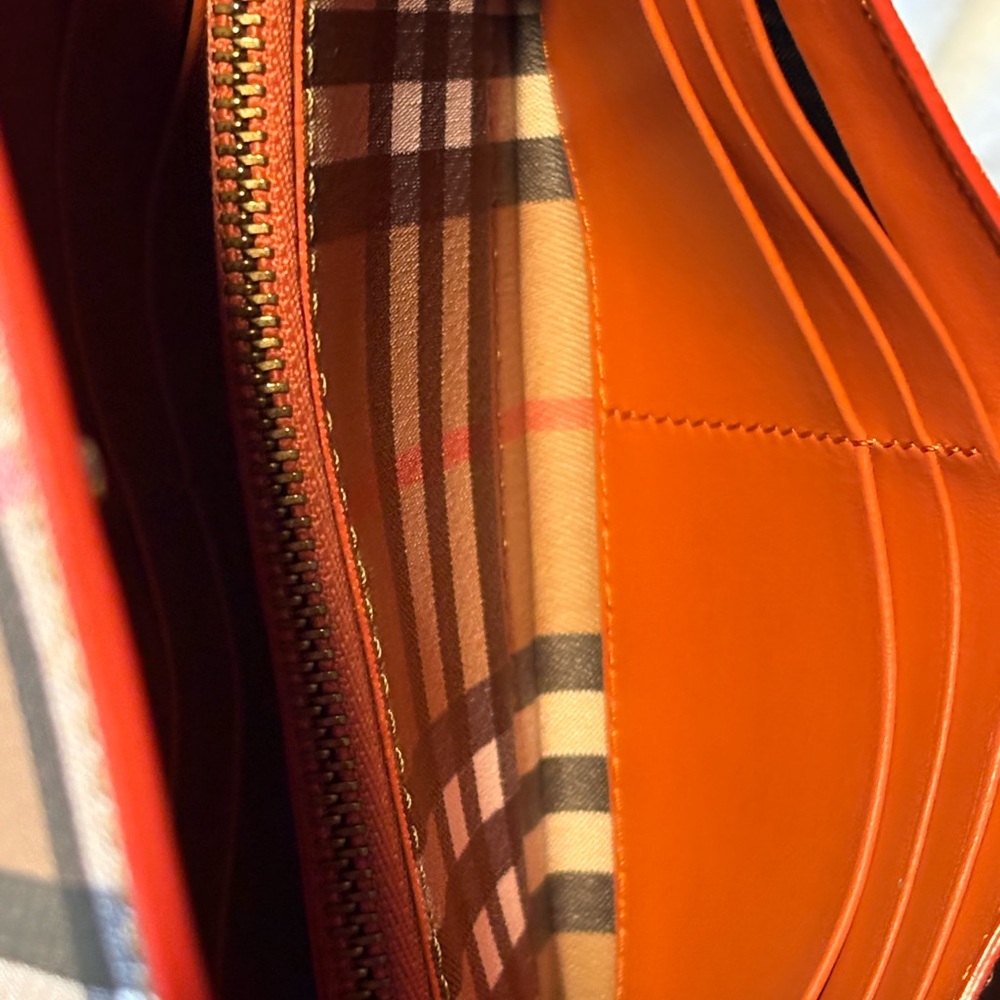 Burberry Tan Plaid Wallet - Picture 11 of 14